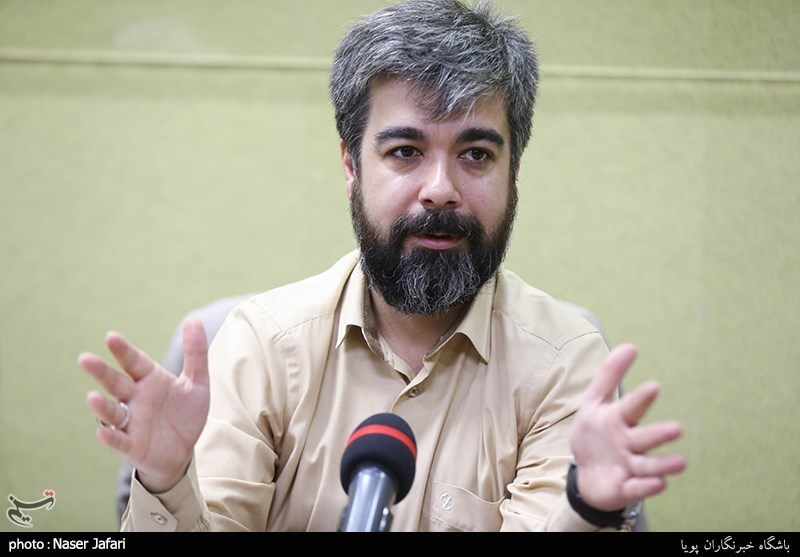 تلویزیون , صدا و سیمای جمهوری اسلامی ایران , بازیگران سینما و تلویزیون ایران , مجریان تلویزیون ایران , شبکه یک , شبکه سه سیما , شبکه نسیم , مهران مدیری , عبدالعلی علی عسگری , سریال پایتخت ,