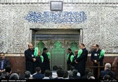 غبار روبی ضریح مطهر حضرت عبدالعظیم حسنی (ع)