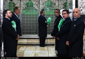غبار روبی ضریح مطهر حضرت عبدالعظیم حسنی (ع)