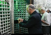 غبار روبی ضریح مطهر حضرت عبدالعظیم حسنی (ع)