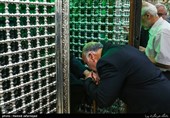 غبار روبی ضریح مطهر حضرت عبدالعظیم حسنی (ع)