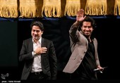او می‌کشد قُلاب را ...