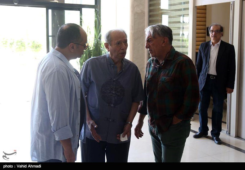 حضور سینماگران در منزل مرحوم عزت الله انتظامی