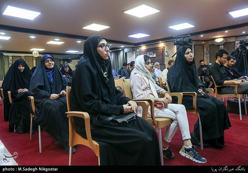 بیست و یکمین محفل شعر قرار