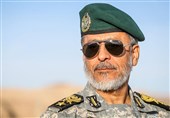 دریادار سیاری: دشمن جرأت پیاده کردن نیرو در سواحل ایران را ندارد