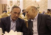 واعظ‌ آشتیانی خطاب به فتحی: «نزدیک به صفر» یعنی 10 هزار دلار، نه 200 هزار دلار
