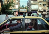 مردم شهر دمشق در سوریه