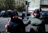 مردم شهر دمشق در سوریه