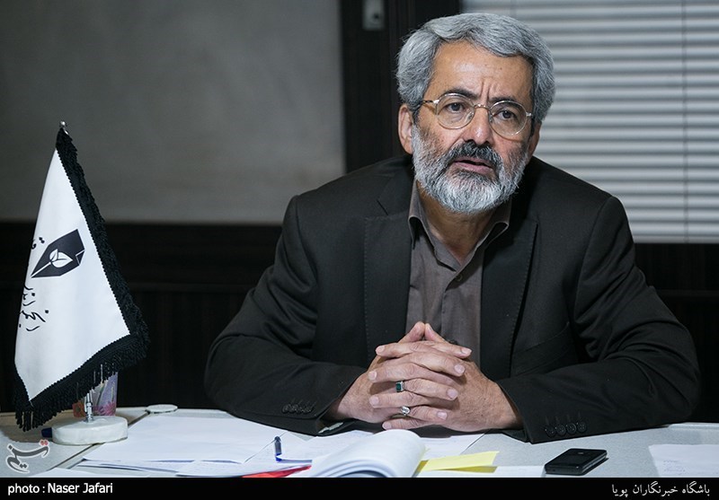 مناظره عباس سلیمی نمین و مجتبی لطفی