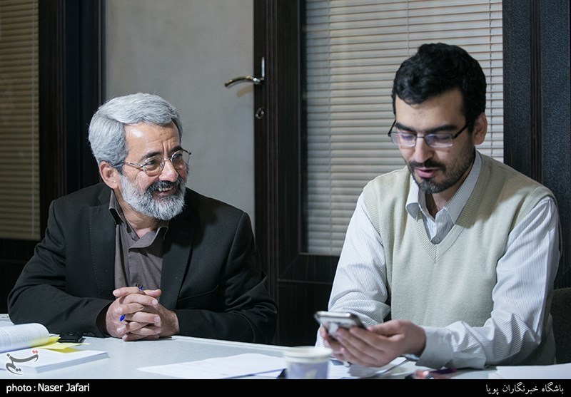 مناظره عباس سلیمی نمین و مجتبی لطفی