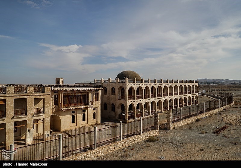 بازدید خبرنگاران از شهرک سینمایی دفاع مقدس