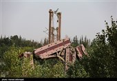 انفجار و تخریب پل که نماد شهر دیرالزور در کنار رود فرات در کشور سوریه بود که بدست تروریست های داعش منفجر شده است