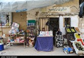با آزادسازی شهر دیرالزور و پاکسازی تروریست ها توسط مدافعان حرم و نیروهای حزب الله مردم شهر و روستا زندگی خود را از سر می گیرند