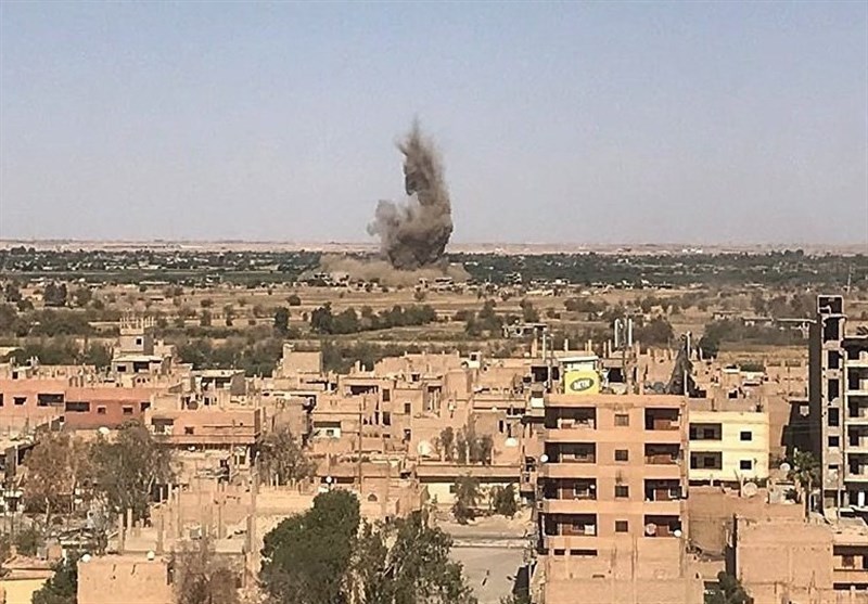 Over 30 Syrian Civilians Killed in US Airstrike in Deir Ez-Zor