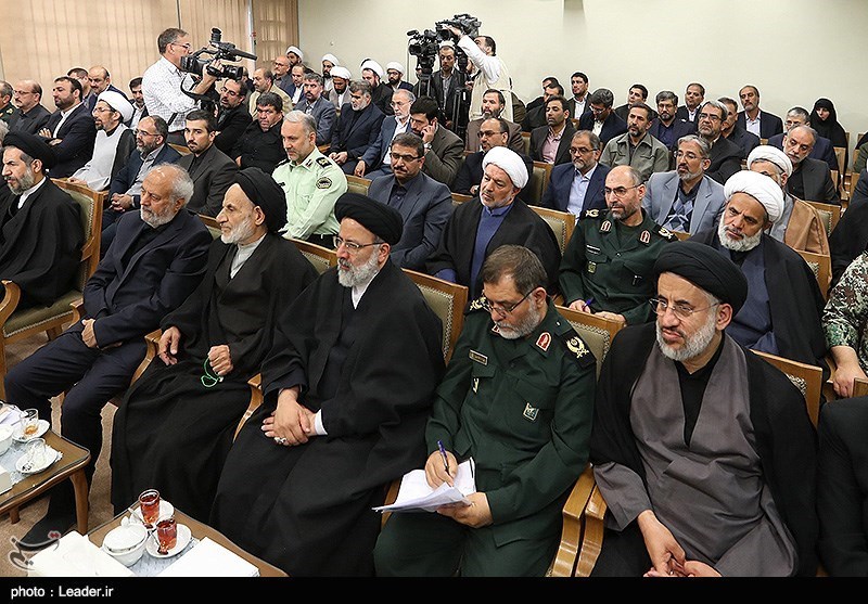 دیدار دست‌اندرکاران کنگره شهدای استان خراسان جنوبی با رهبر معظم انقلاب