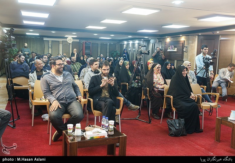 بیست و دومین محفل شعر قرار