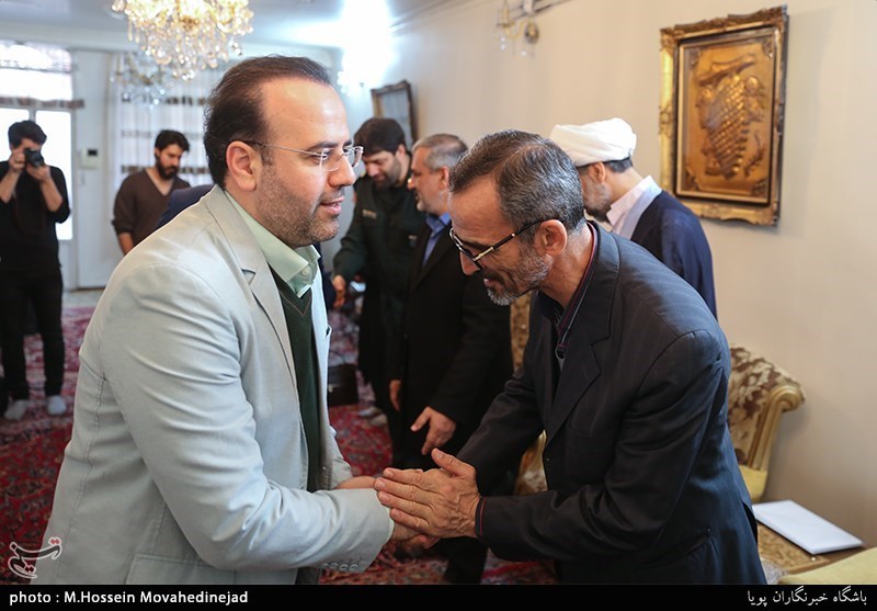 دیدار جامعه قرآنی با خانواده شهید سید مجتبی میر غفاری