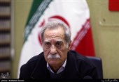 گوشی تلفن همراه سیاوش طهمورث به وی بازگردانده شد