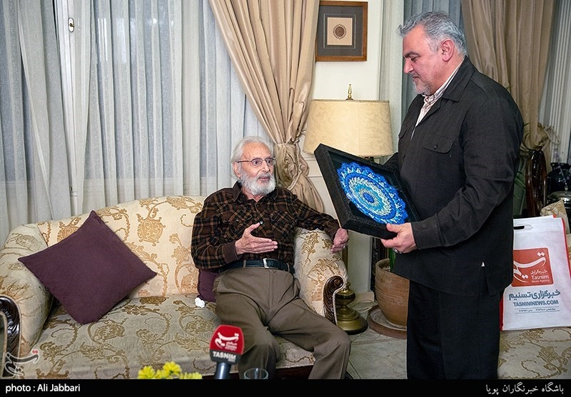 گفتگو با جمشید مشایخی پیشکسوت تئاتر سینما و تلویزیون