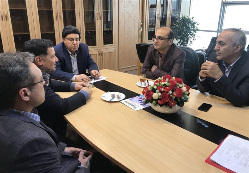 مدرکیان