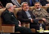 سرلشکر حسن فیروزآبادی , عبدالرضا رحمانی فضلی وزیر کشور  در همایش ملی معماری دفاعی امنیتی نظام اسلامی