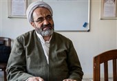 توضیحاتی درباره حذف مطالب مربوط به "روس‌ها" از کتاب‌ درسی