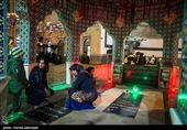 مزار شهدای گمنام در مسجد علی ابن الحسین(ع) 