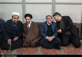  حسین بحیرائی شهردار منطقه14، محسن هاشمی رفسنجانی رییس شورای شهر تهران و حجت الاسلام سید محمد حسن ابوترابی فرد خطیب جمعه تهران در مراسم  یادواره شهدای مدافع حرم منطقه 14 دارالمومنین تهران