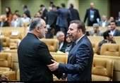 "آشنا"ی دولت باز هم همه چیز را امنیتی دید/ آیا بانک مرکزی یک نهاد امنیتی است؟