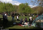  روز طبیعت در پارک لاله