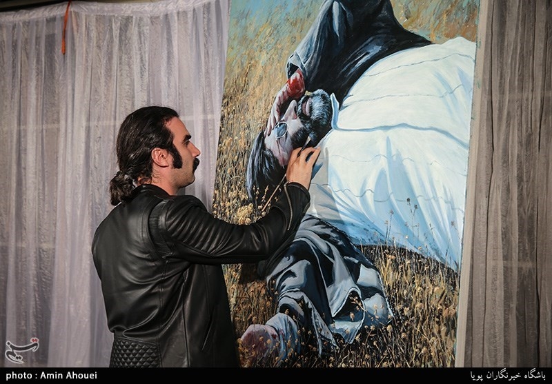 رونمایی کتاب مصور عکاسان جنگ
