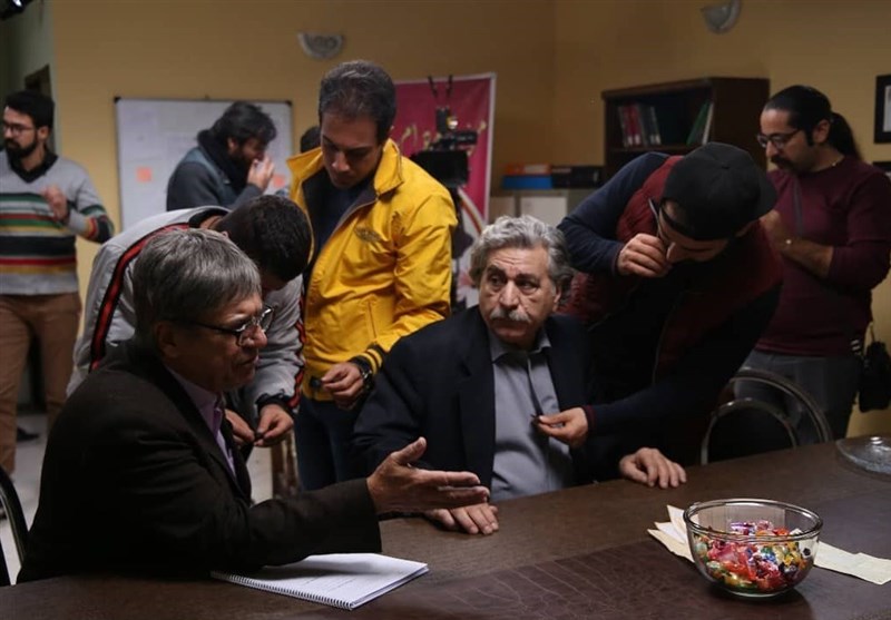 تلویزیون , صدا و سیمای جمهوری اسلامی ایران , شبکه یک , شبکه های سیمای جمهوری اسلامی ایران , استانداری کرمانشاه , سینمای ایران ,