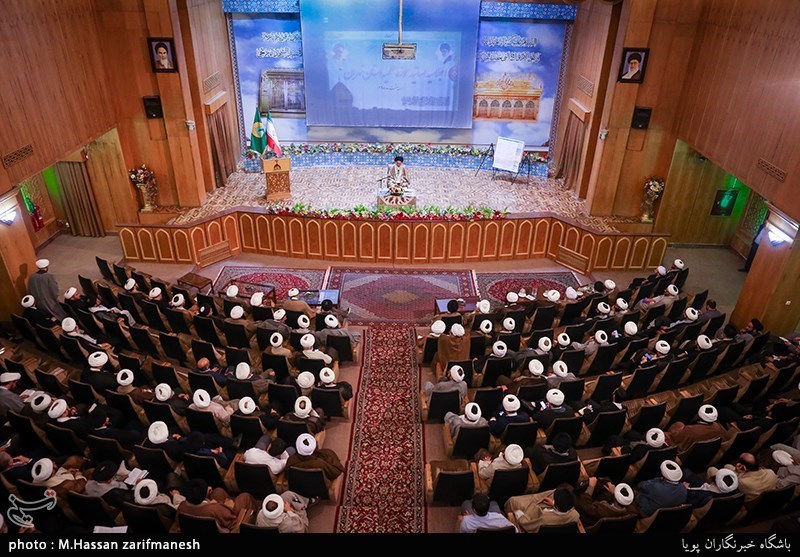 اجلاس اساتید حوزه های علمیه استان تهران