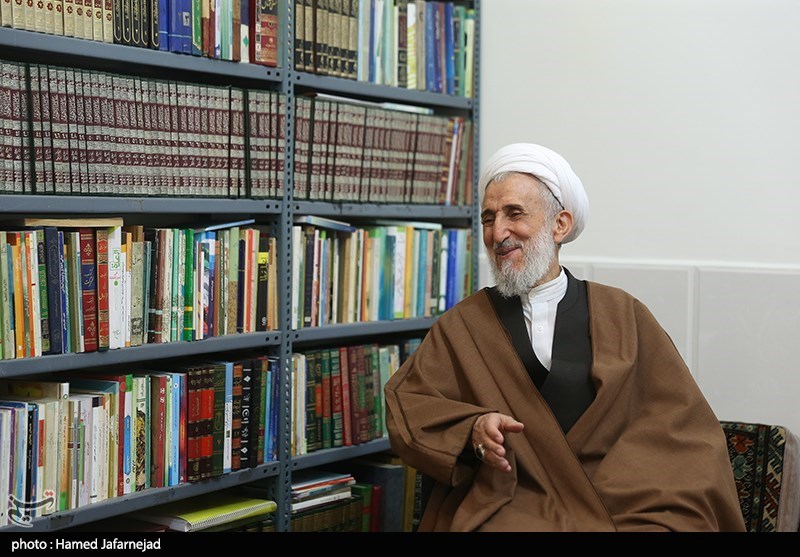 حجت‌الاسلام والمسلمین کاظم صدیقی امام جمعه موقت تهران و مدیر حوزه علمیه امام خمینی (ره) 