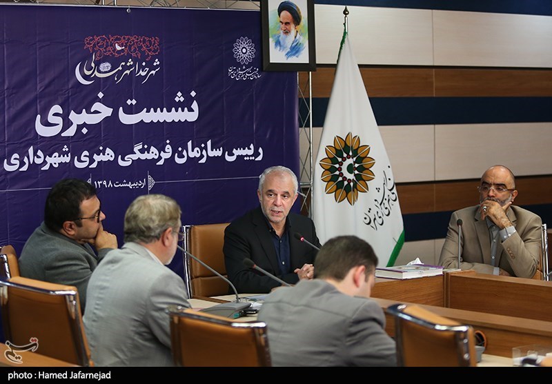 نشست خبری سعید اوحدی رییس سازمان فرهنگی هنری شهرداری تهران و اعلام فراخوان مسابقه عکس(گِل و دل)با موضوع سیلاب
