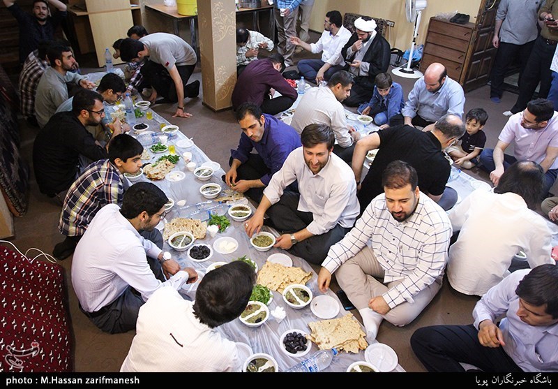 بسته بندی افطاری امام حسنی ها