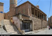 مسجد دومناره سقز