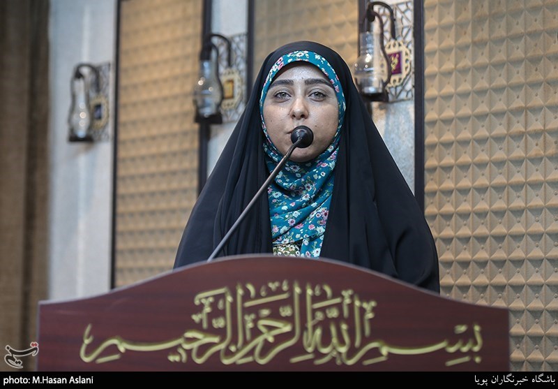 بیست و ششمین محفل شعر قرار