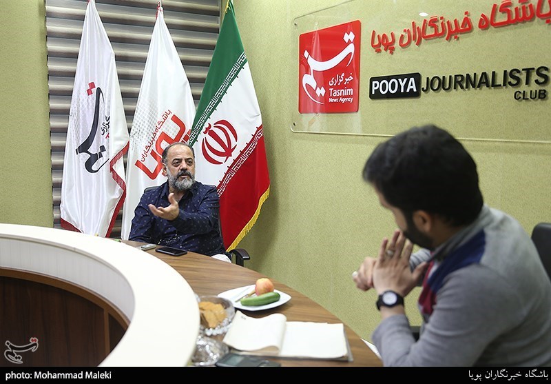 گفت و گو با جواد افشار کارگردان سریال گاندو