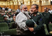 سردار غلامرضا سلیمانی رئیس سازمان بسیج مستضعفین و سردار محمدرضا نقدی معاون هماهنگ‌کننده سپاه