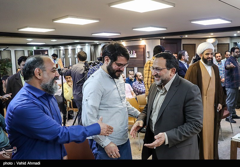 مراسم تقدیر از عوامل سریال گاندو