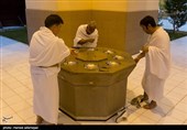 حضور حجاج ایرانی در مسجد شجره