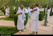 حضور حجاج ایرانی در مسجد شجره