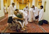 حضور حجاج ایرانی در مسجد شجره