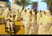 حضور حجاج ایرانی در مسجد شجره