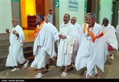 حضور حجاج ایرانی در مسجد شجره