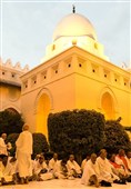 مسجد شجره که مسجد ذوالحلیفه یا میقات ابیارعلی نیز نامیده می شود، از مساجد تاریخی منطقه مدینه است