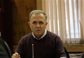 کاظمی «شبح میکونوس» را به مؤمنی شریف هدیه کرد/ کالبدی جدید از نقاشی قهوه‌خانه‌
