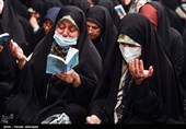 مراسم پرفیض دعای کمیل در مکه مکرکه با حضور حجاج ایرانی