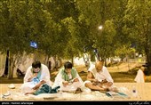 حال و هوای زائران ایرانی و مناجات شبانه در صحرای عرفات